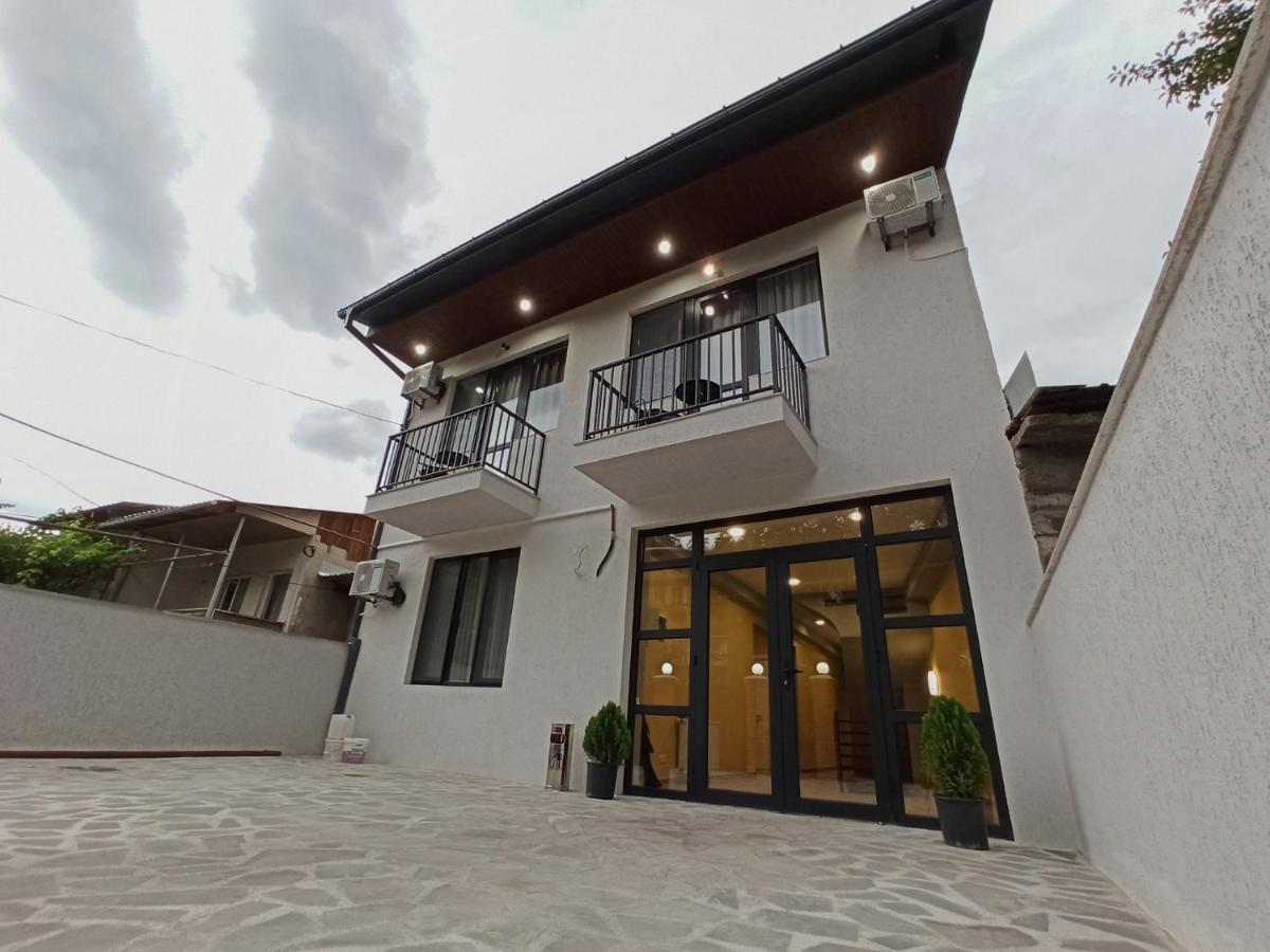 Likani Home Боржоми Екстериор снимка
