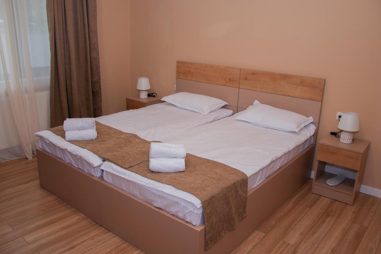 Likani Home Боржоми Екстериор снимка