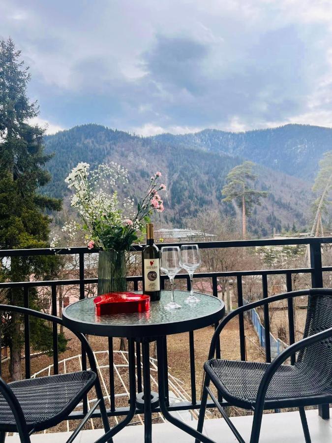 Likani Home Боржоми Екстериор снимка